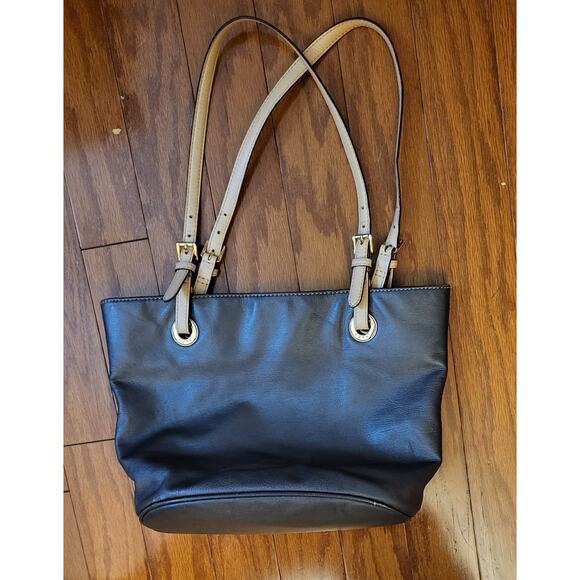 Michael Kors Gray Leather Satchel Handbag Purse Gold Hardware - Picture 6 of 15